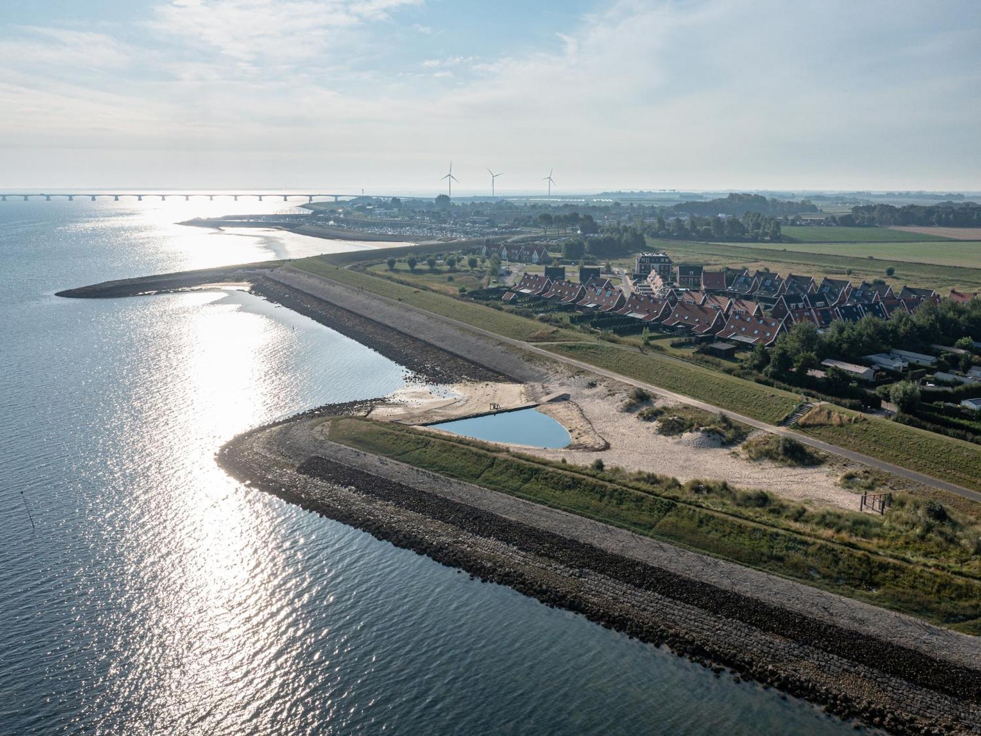 Game With Sauna In Zeeland * Colijnsplaat